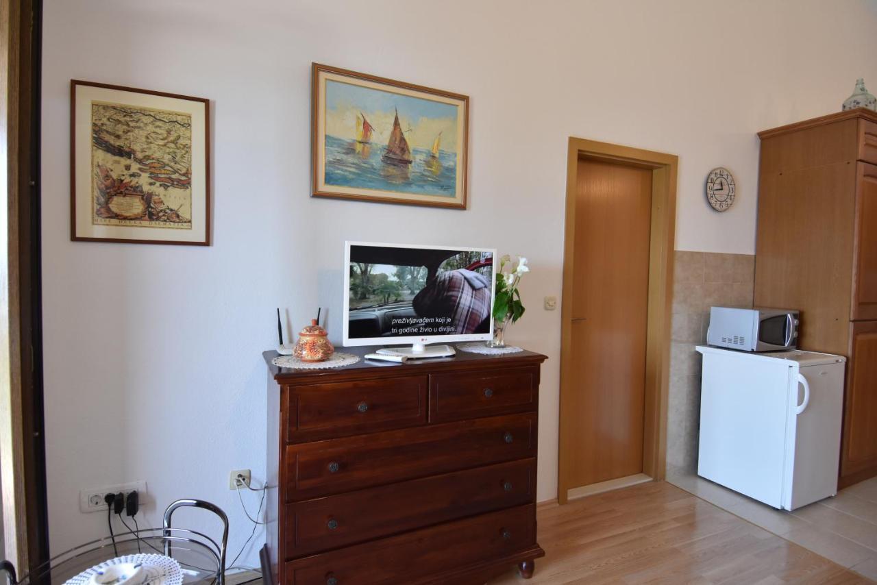 Villa Delfina Podgora Buitenkant foto