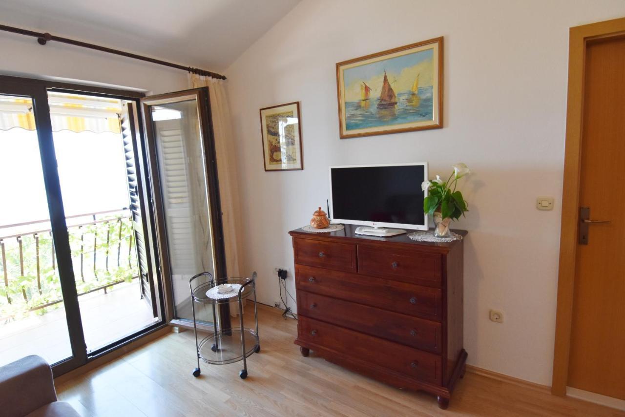 Villa Delfina Podgora Buitenkant foto